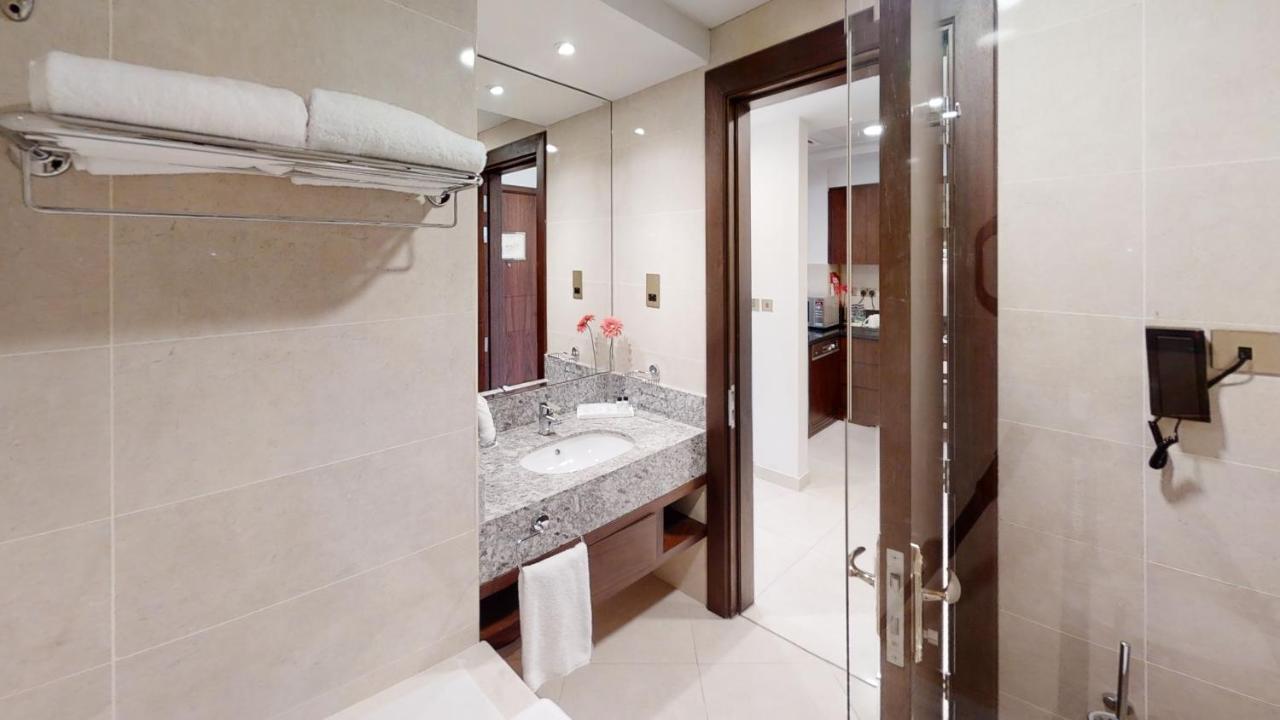 Suha Park Hotel Apartments, Waterfront Jaddaf 두바이 외부 사진